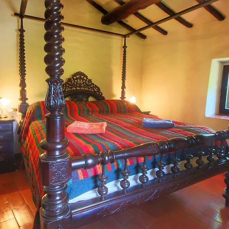 Casa Rosella